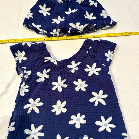 Btween Toddler Girl's Floral Outfit - Picture 5 of 5